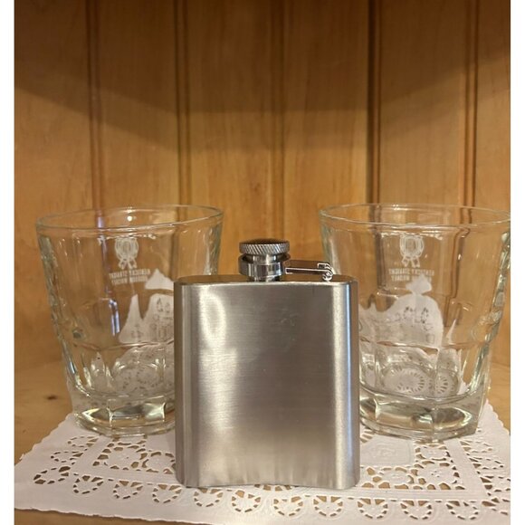 Jim Beam Stainless Steel Flask Engraved Logo Two Glass Tumblers Set - Picture 4 of 4